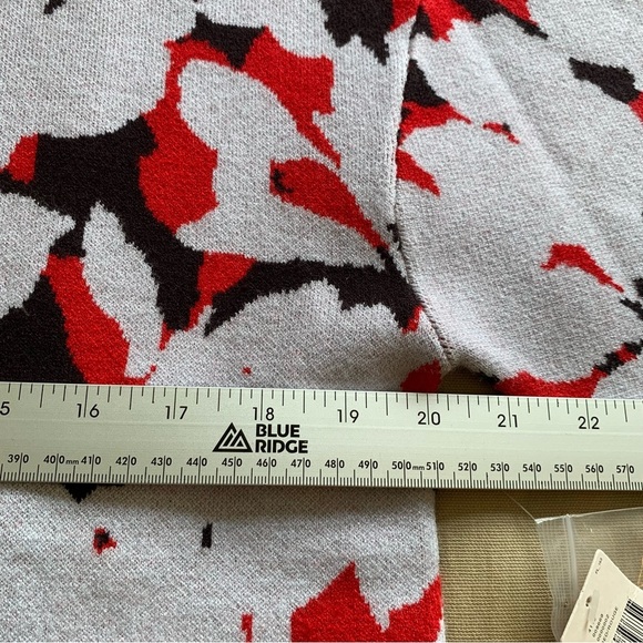 NWT Anthropologie Lizzie Mock Neck Sweater Size M Cozy Soft Knit Floral Print - Picture 11 of 16